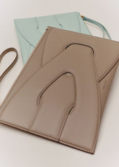 Nodde Pouch - Taupe