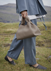 Numéro Neuf - Textured Taupe